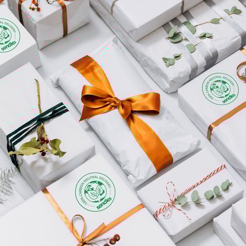 holiday-gifts-in-white-boxes